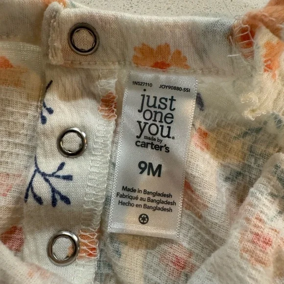 Carter's Baby Dresses (2) 9M - Picture 5 of 6